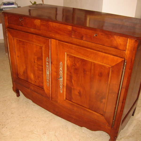 Credenza dopo il restauro